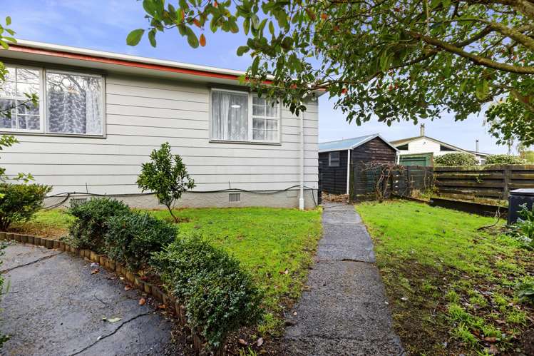 26 Kentucky Street Totara Park_17