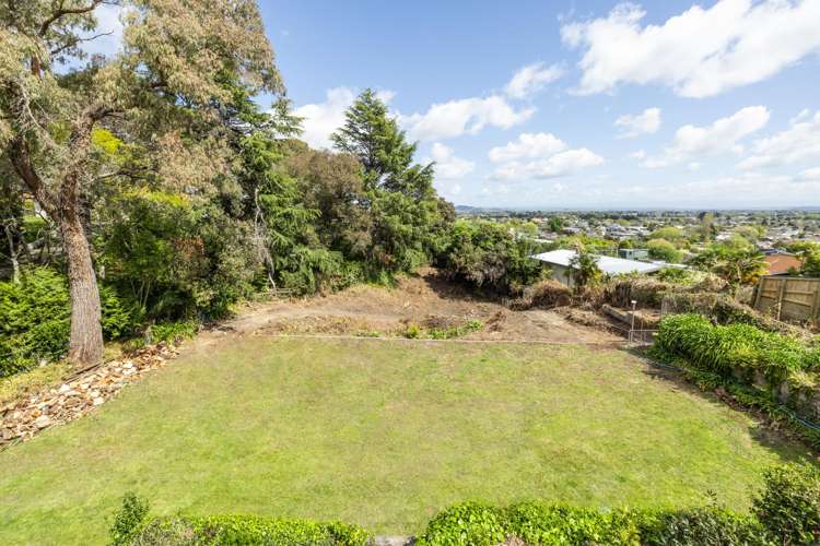 42 Busby Hill Havelock North_27