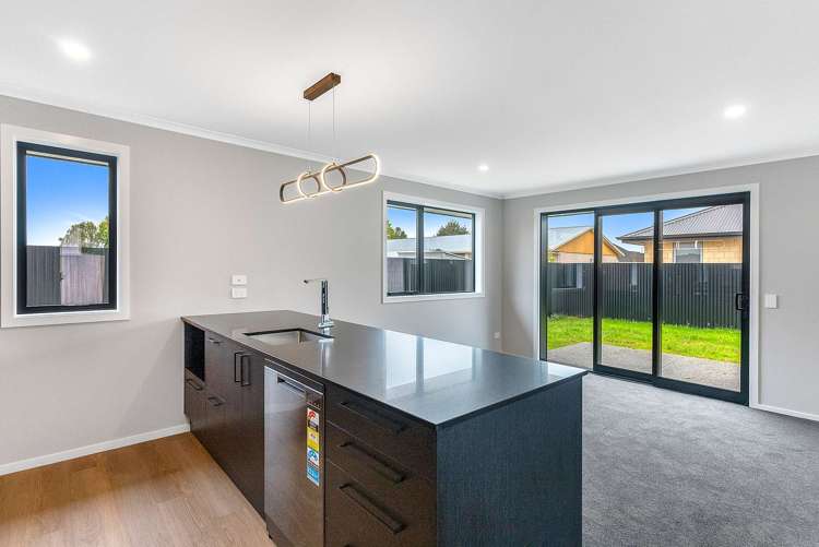 107a Racecourse Road Allenton_7