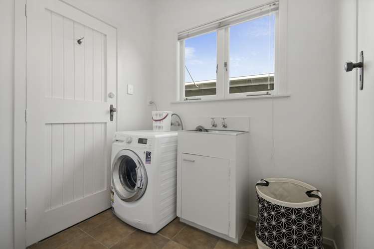 2 Ruawai Road Mount Wellington_13