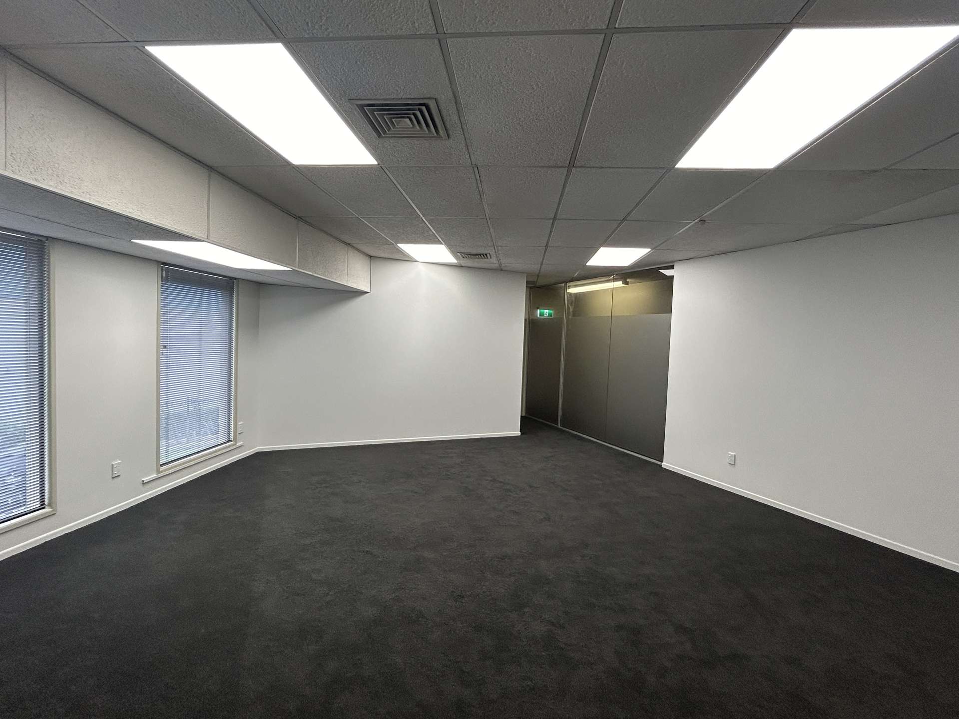 8/295 Lincoln Road Henderson_0