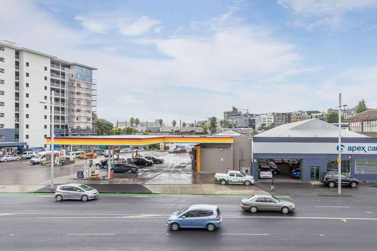 403/155 Beach Road Auckland Central_8