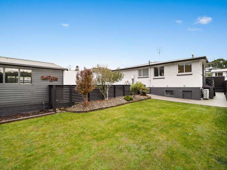 14 Elwyn Crescent Green Island_16
