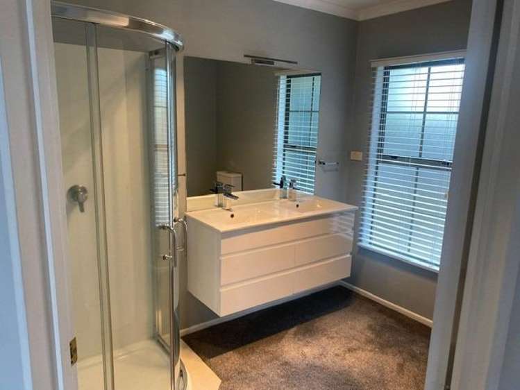 11 Shelter Grove Frankleigh Park_21