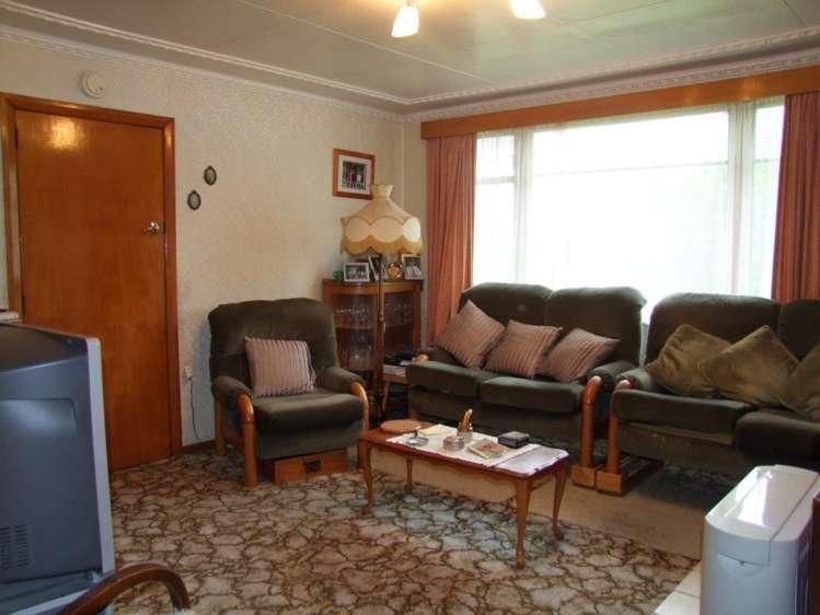 35 Shakespeare Street Milton_5