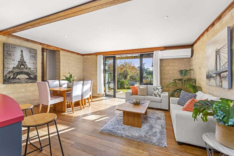 533 Wainui Road Raglan_5