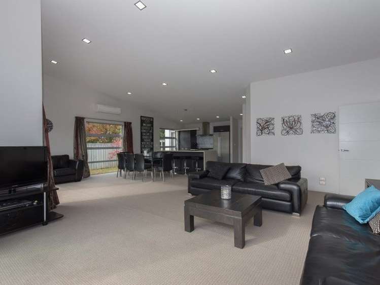 48a Frye Crescent Albert Town_8