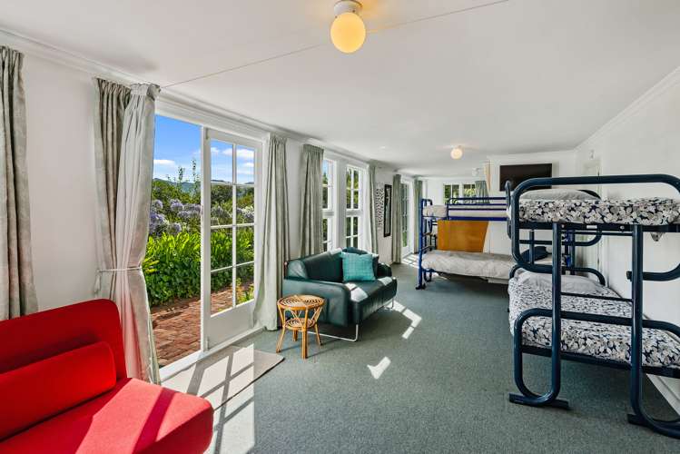 399 Marine Drive Charteris Bay_13