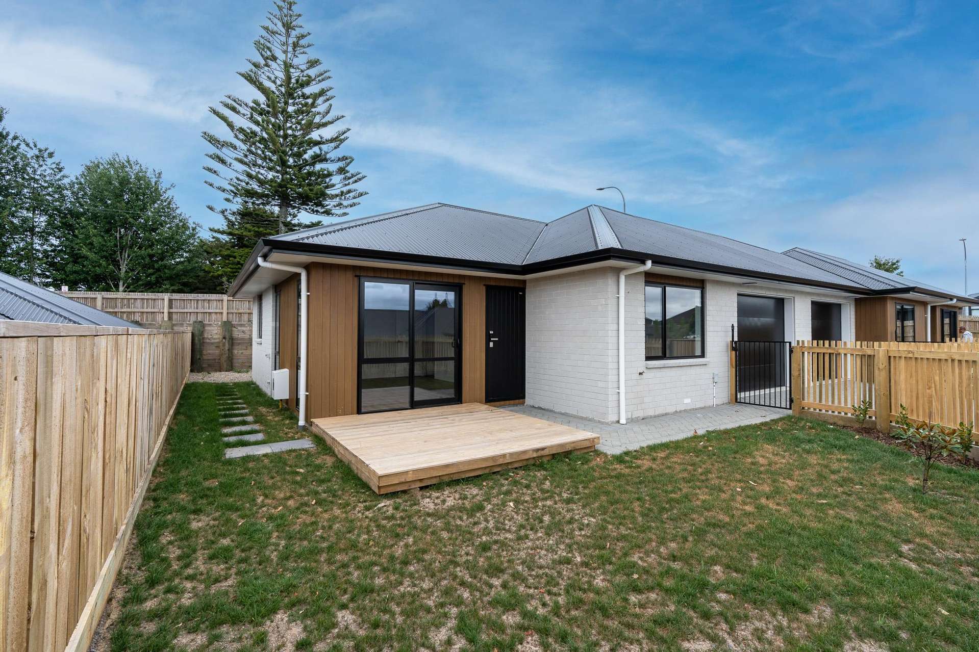 7/49 Hinton Avenue Forest Lake_0
