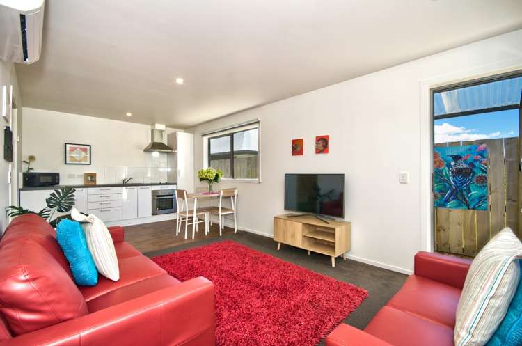 6 Cheltenham Road Lower Shotover_16