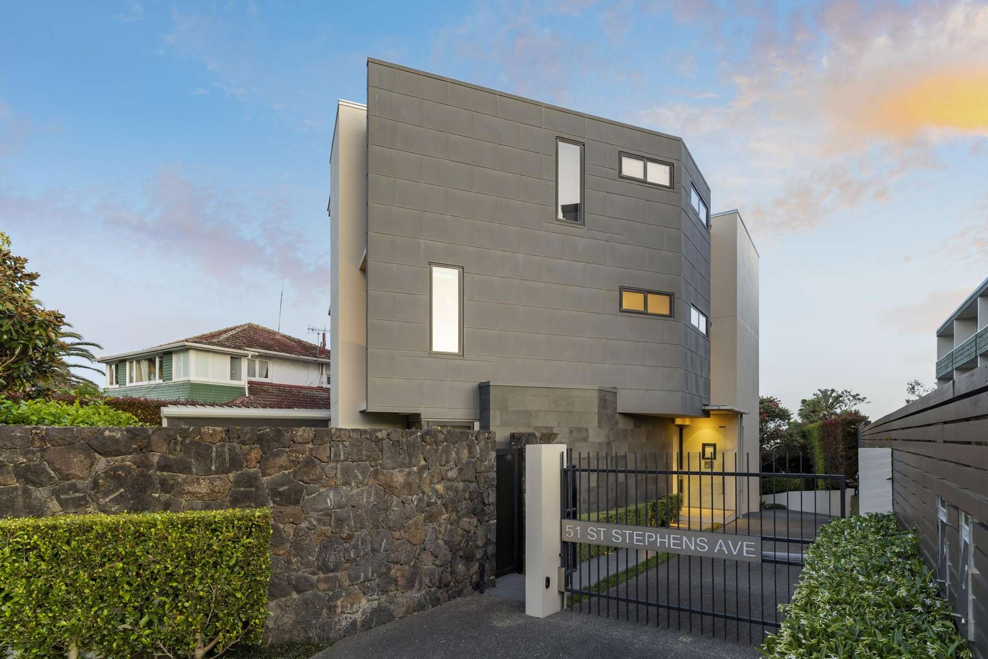 2/51 St Stephens Avenue Parnell_0