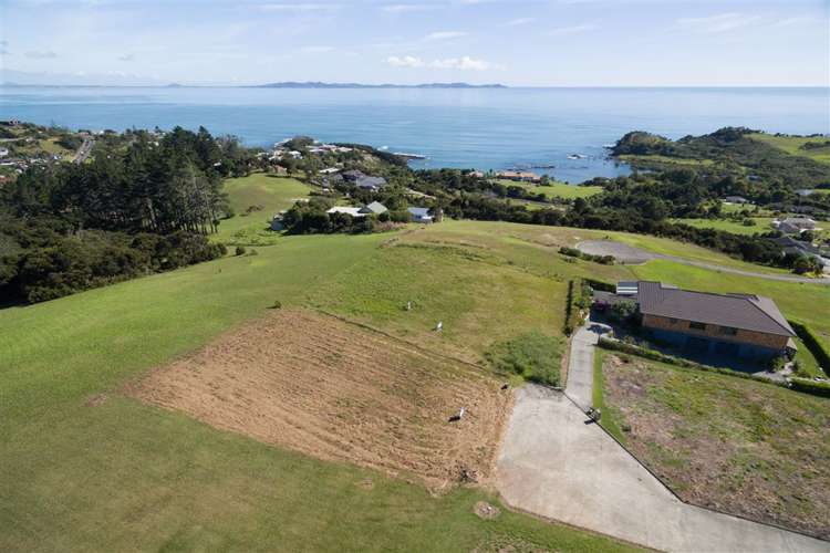 38 Eagles Way Cable Bay_4