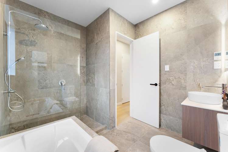 17 Tamaota Terrace Orewa_17