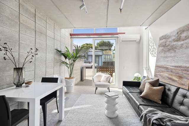 Cool Inner-City Sanctuary