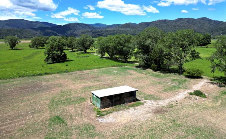 29 Burkes Creek Road Reefton_17