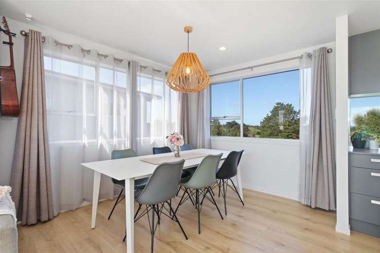 172 Torkar Road Clarks Beach_22