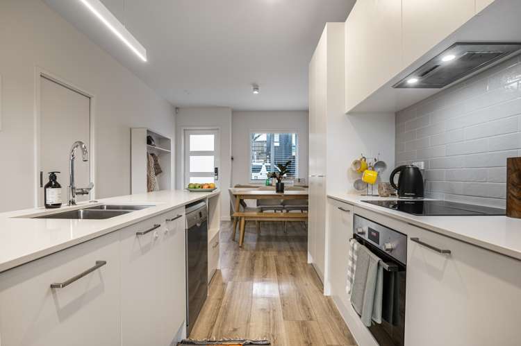 27 Tamora Lane Avondale_6