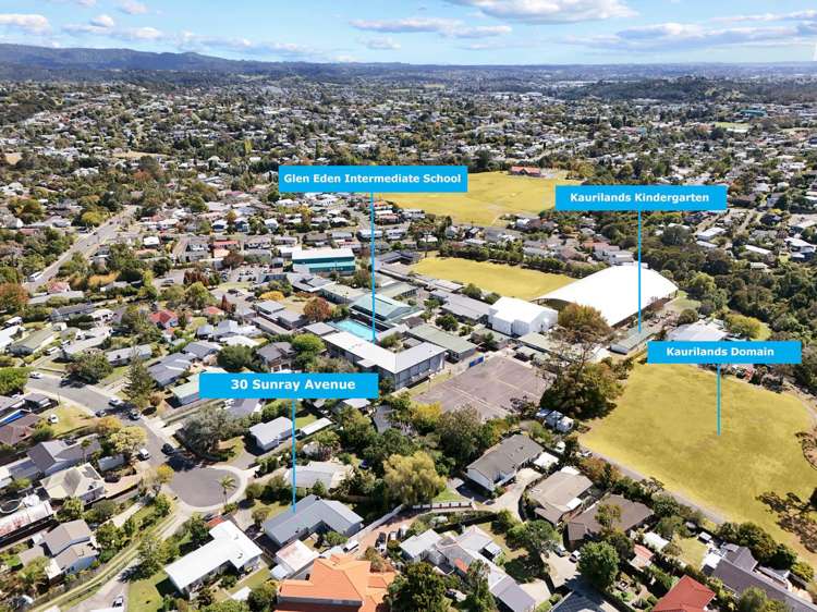 30 Sunray Avenue Titirangi_28