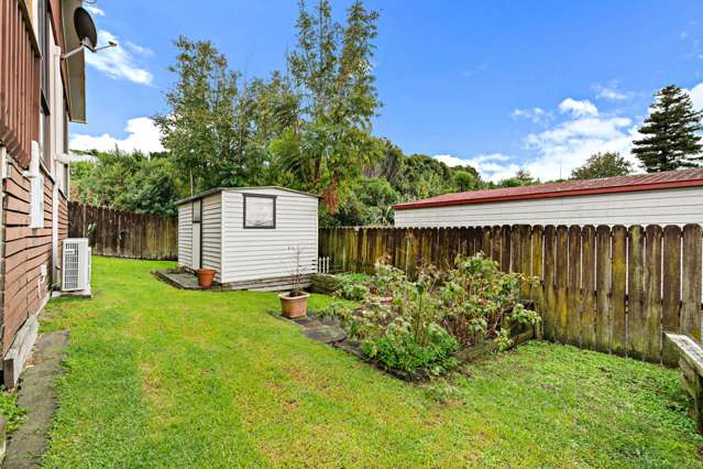 2/13 Shifnal Drive Randwick Park_1