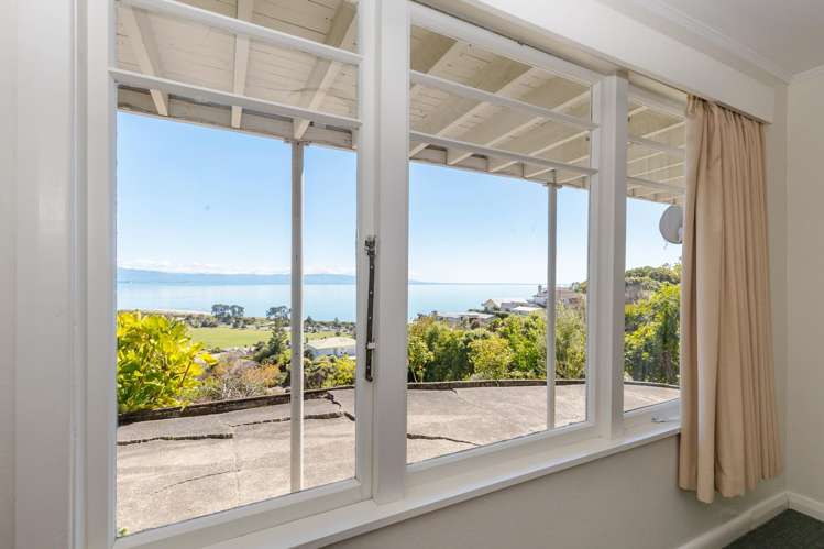 61 and 63 Stansell Avenue Tahunanui_32