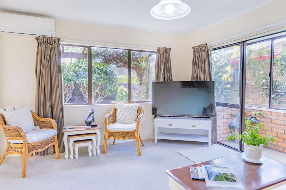 84B Gloucester Road_2
