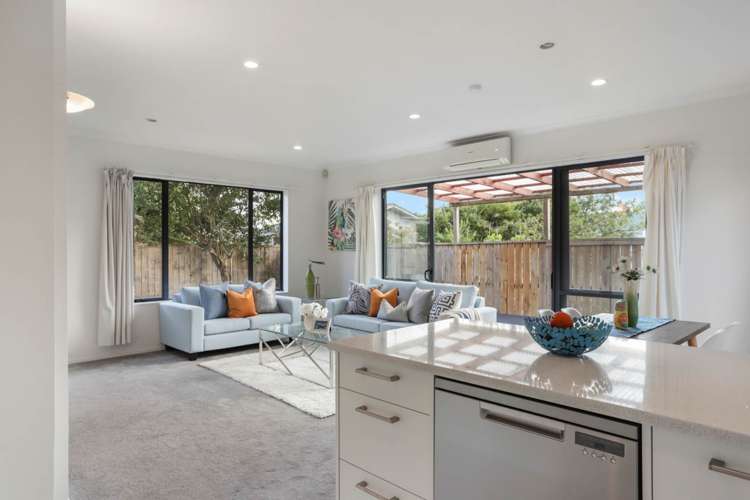 23a Memorial Avenue Mount Roskill_5