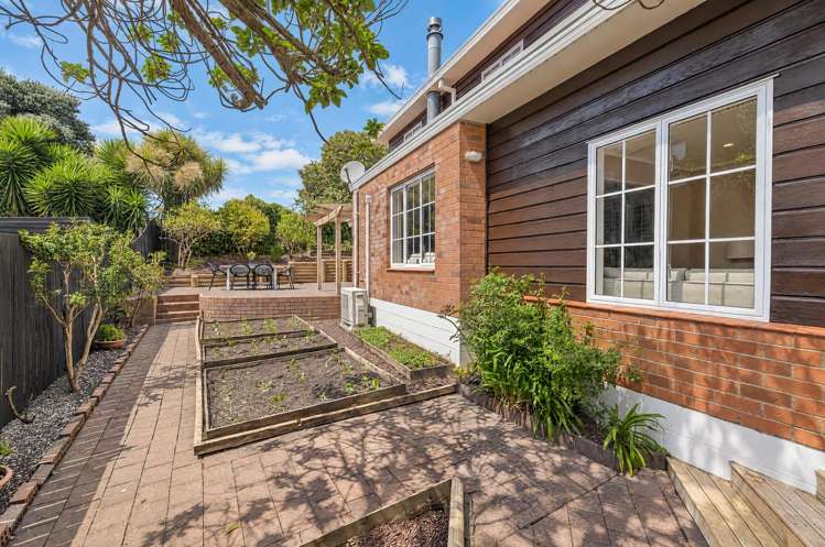 15 Kingshaven Close Mt Roskill_7