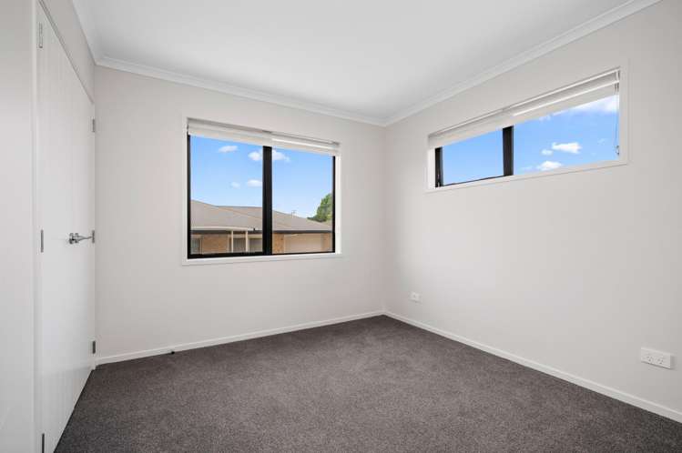 55A Pemberton Crescent Greerton_11