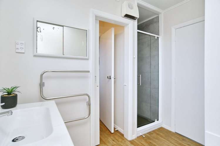 11 Price Place Linwood_14