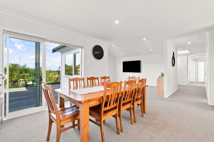 53 Regency Park Drive Gulf Harbour_12