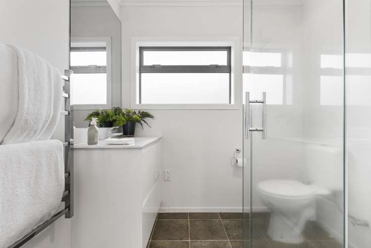 29 Clyside Avenue Half Moon Bay_25