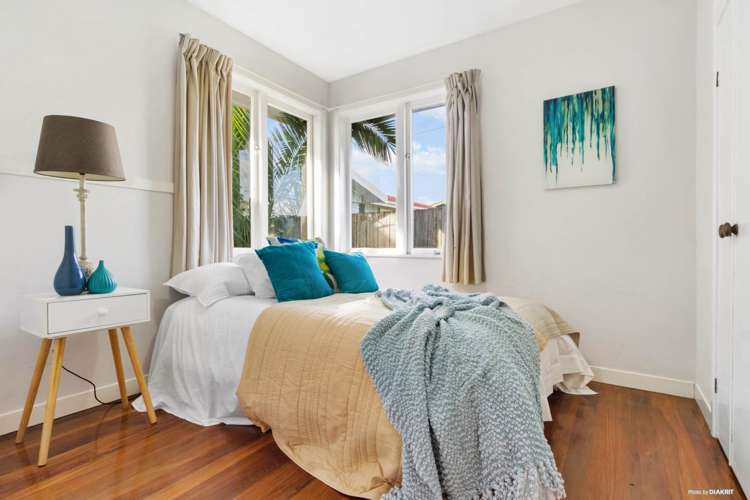 705 Te Atatu Road Te Atatu Peninsula_11