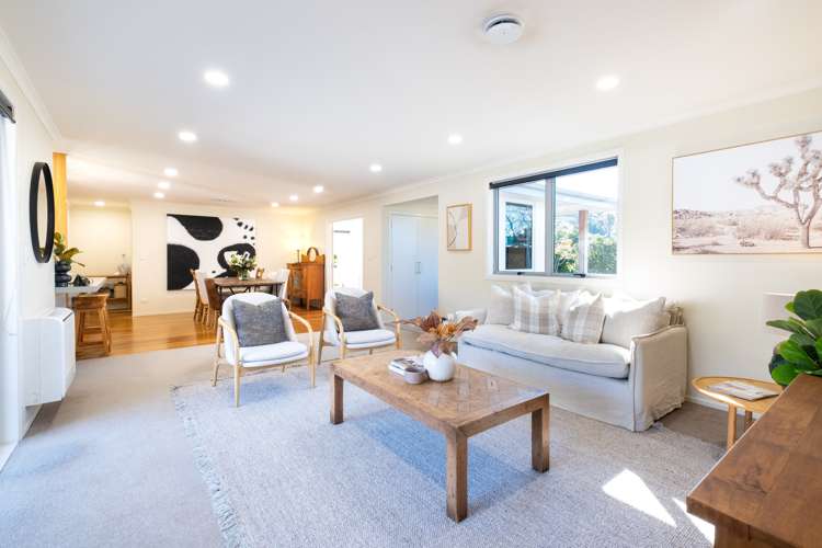 2 Birdwood Street Taradale_11