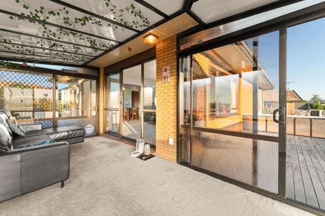 56 Lydbrook Place Otumoetai_4