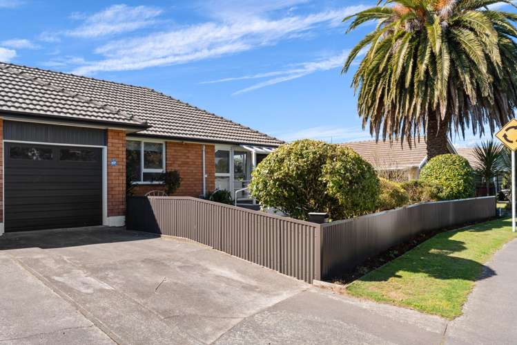 2/4 Lomax Place Islington_21