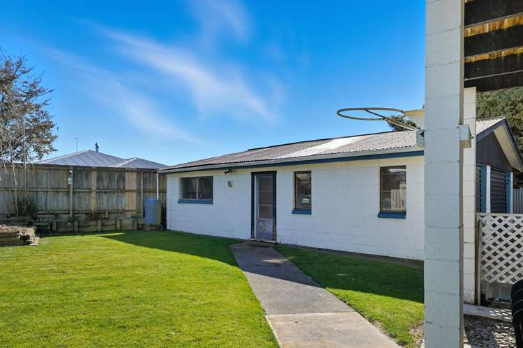 15 Bowie Drive Woodend_17