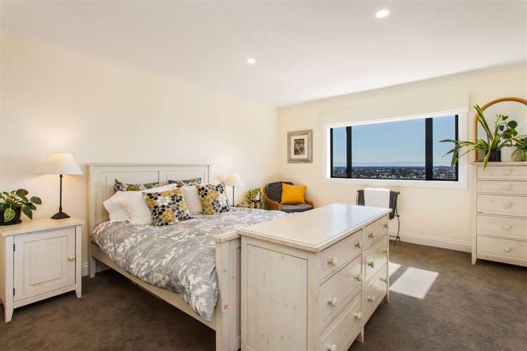 30 Major Aitken Drive Huntsbury_16