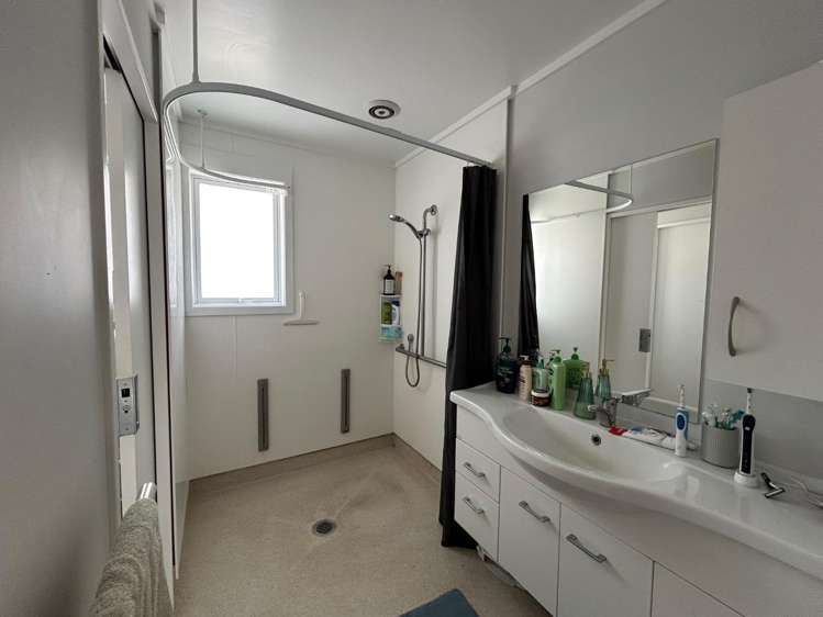 22a Opal Drive 1131_9