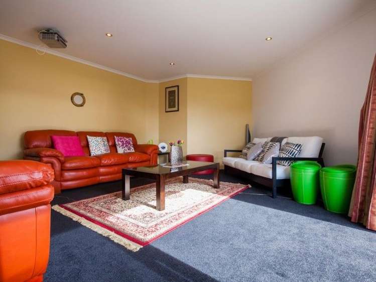 25 Montrose Place Highlands Park_13