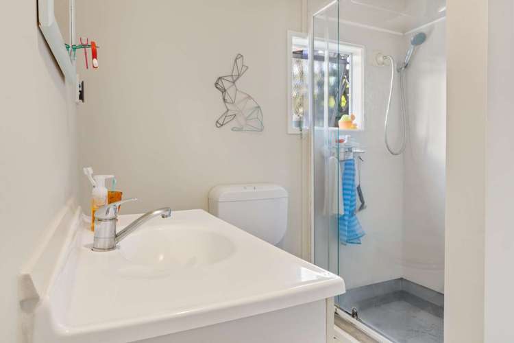 28 Lewis Road Lynmore_18