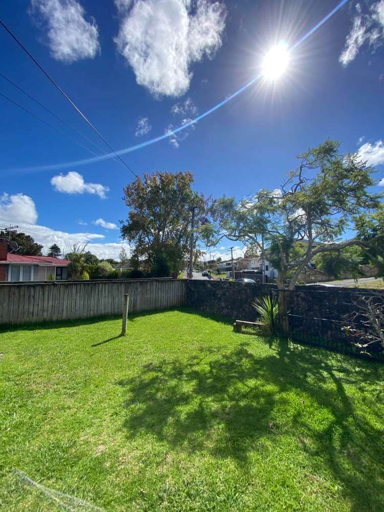 6 Haycock Avenue Mt Roskill_14