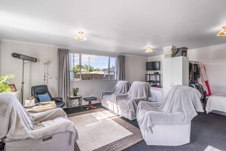 452 North Road Waikiwi_20