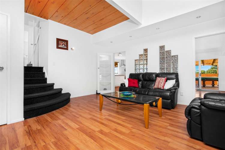 18 Hoylake Place Wattle Downs_5