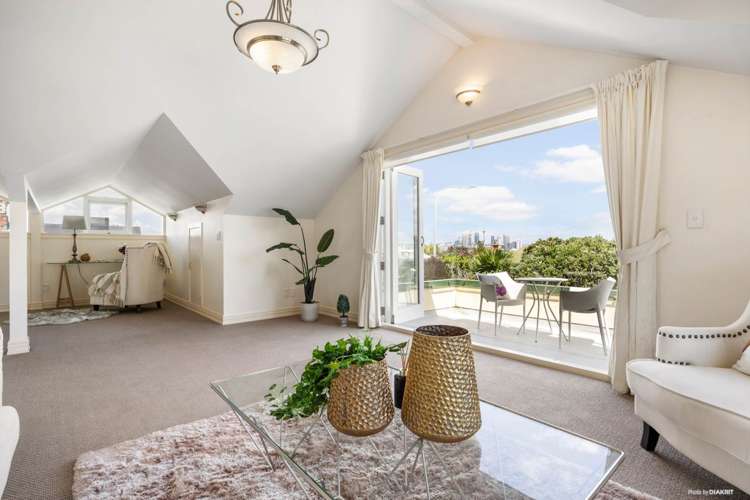 88 Victoria Road Devonport_4