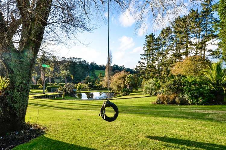 211 Foster Road Waimauku_12