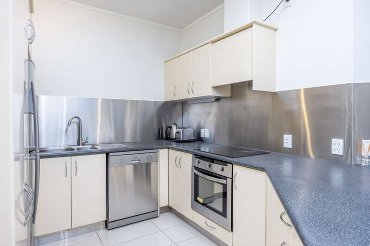 2f/105 Albert Street Auckland Central_9