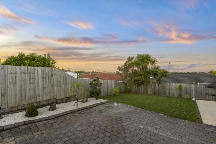52 Solar Road Glen Eden_32