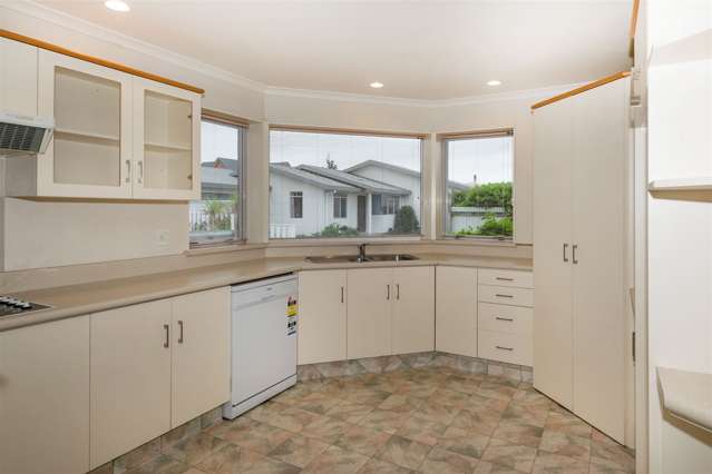 15a Buick Street Redwoodtown_3