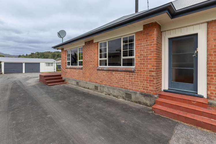 1 Byron Street Greymouth_25