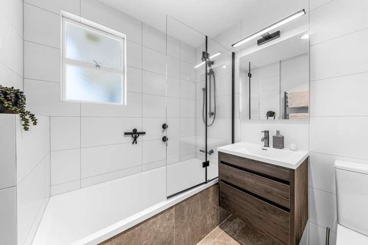 17 Melba Street Beach Haven_22